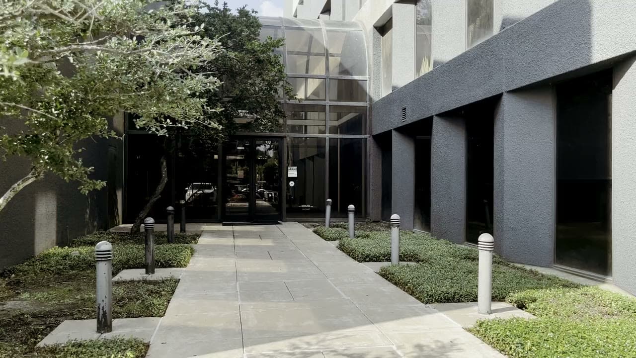 The courtyard entrance to the clinic