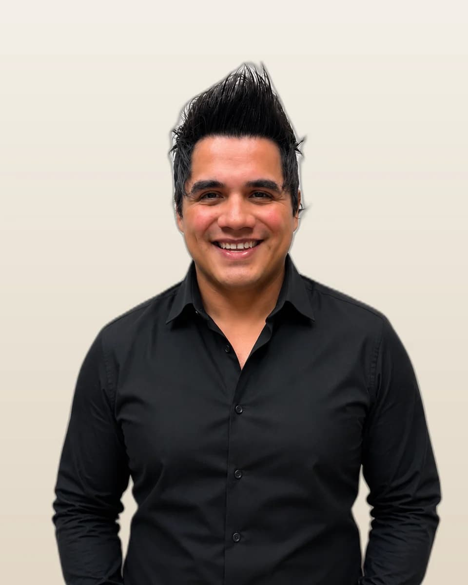 Portrait of Enrique Yepez